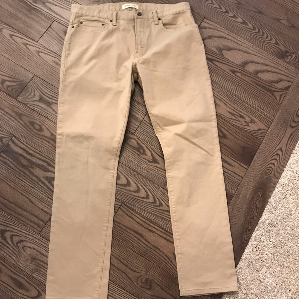 Gap Khaki Colored Skinny Jeans / Pants